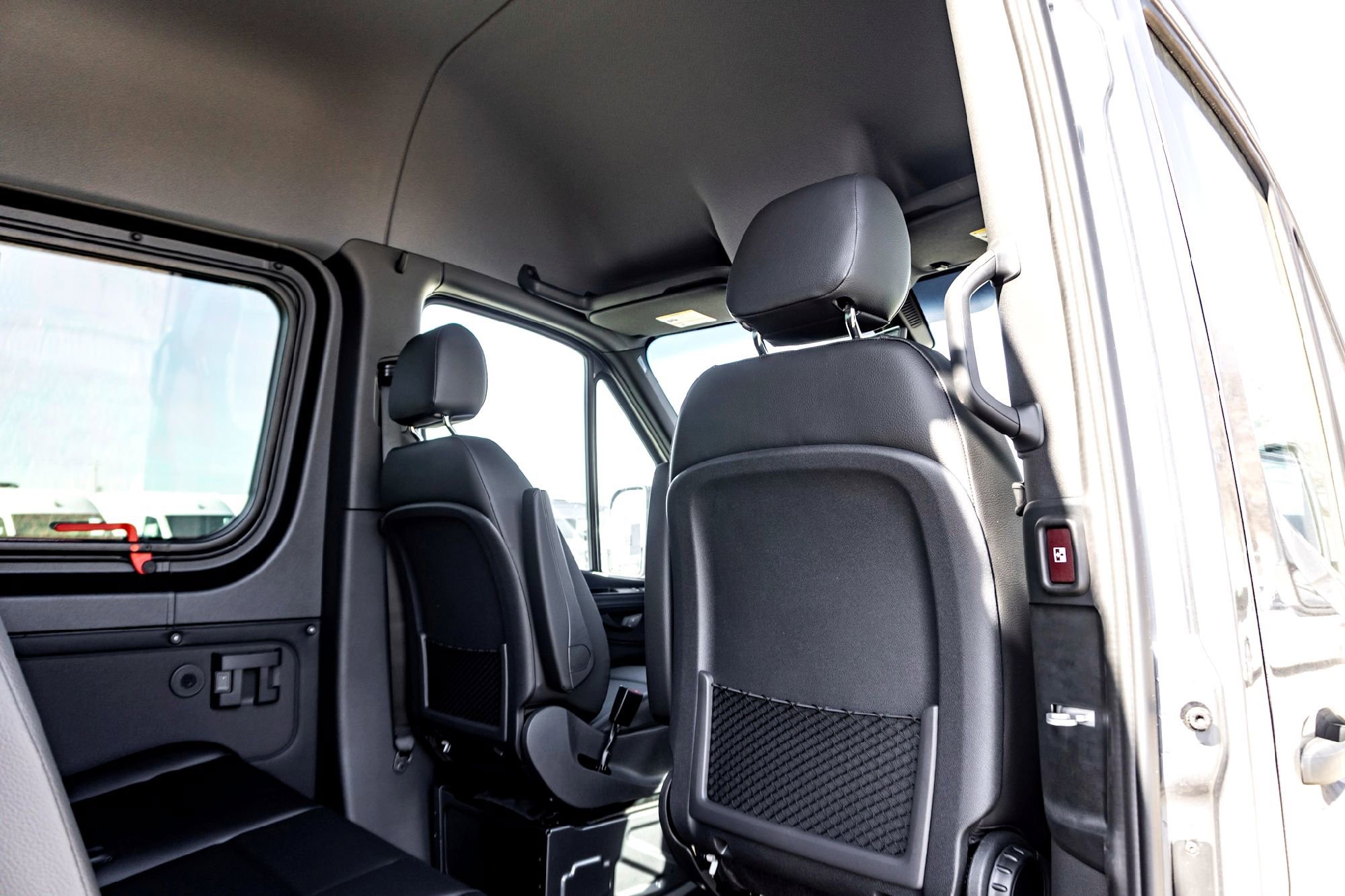 2025 Mercedes-Benz Sprinter Passenger Van Base - Photo 54