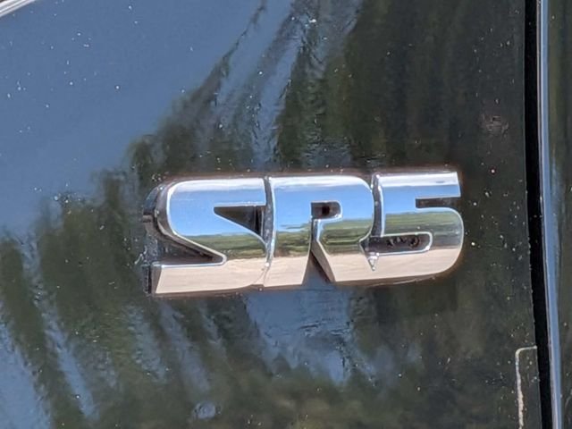 Used 2022 Midnight Black Metallic Toyota SR5 image 12