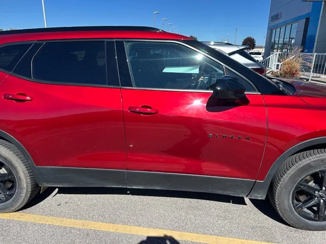 Used 2023 Red Chevrolet LT image 5