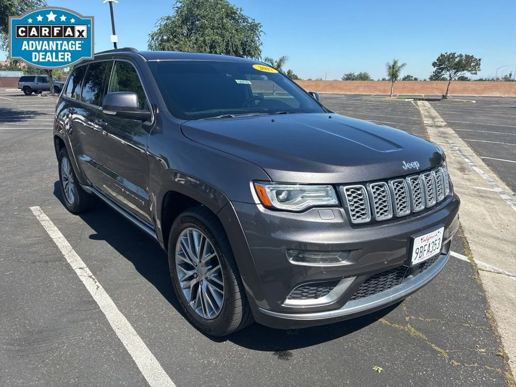 2017 Jeep Grand Cherokee Summit 4WD's photo