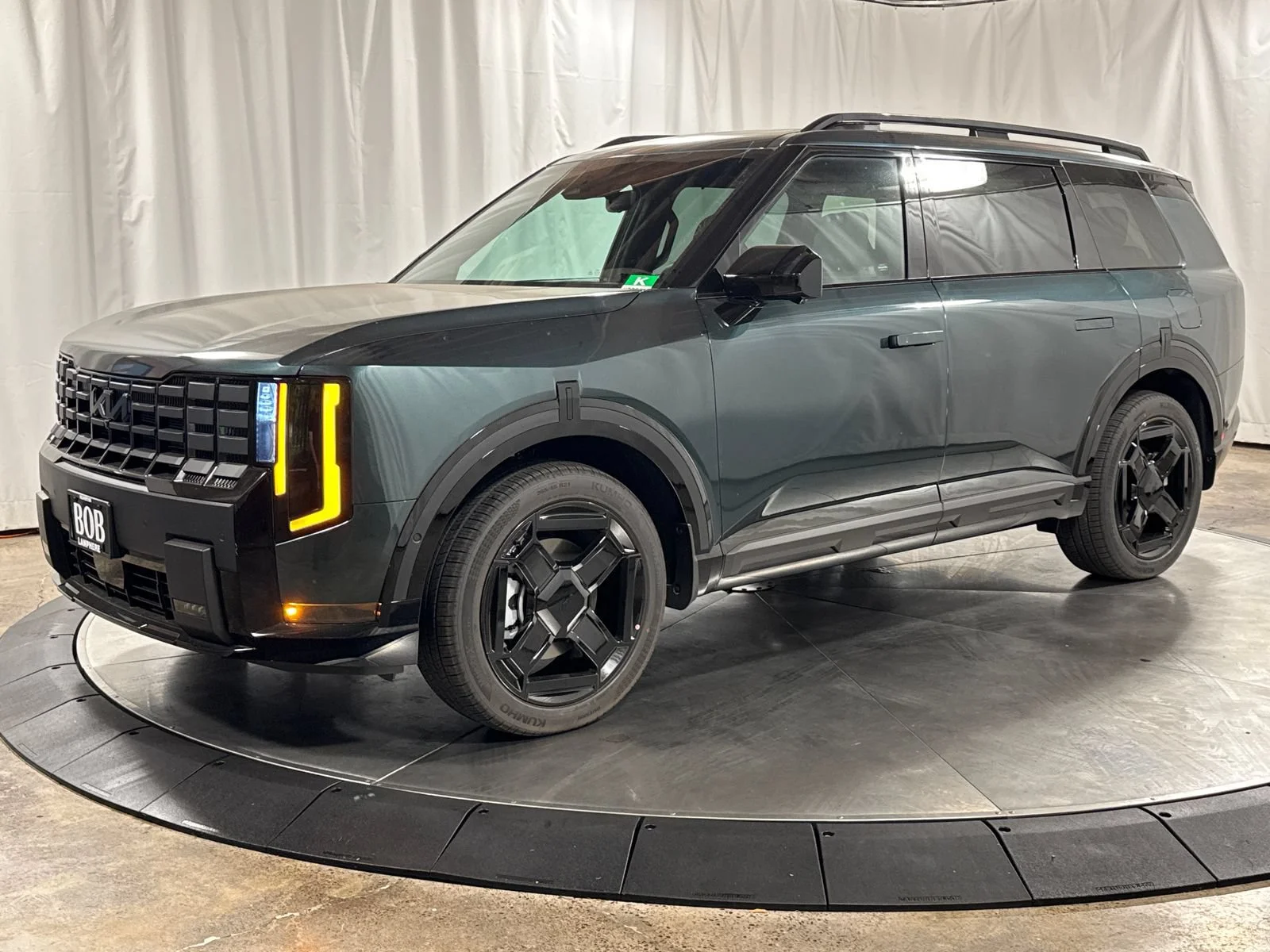 New 2027 Black Jade Green Kia X-Line SX Prestige image 1