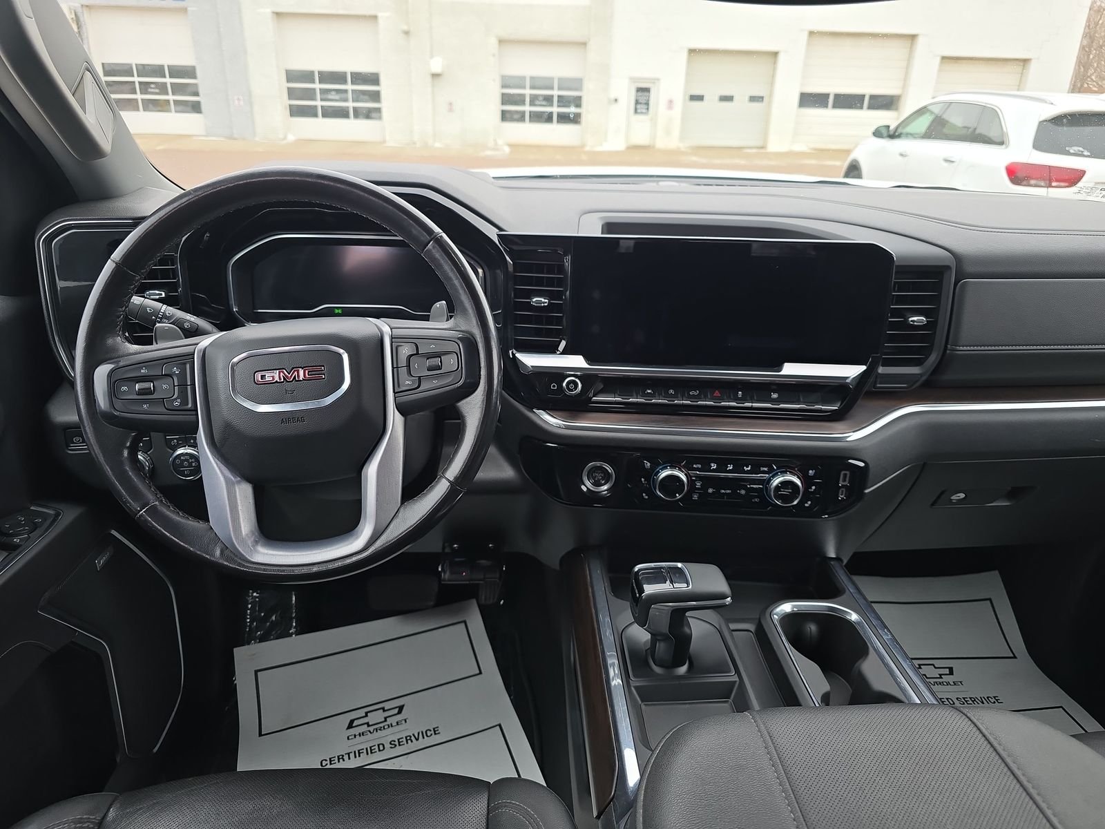 Used 2023 Summit White GMC SLT image 8
