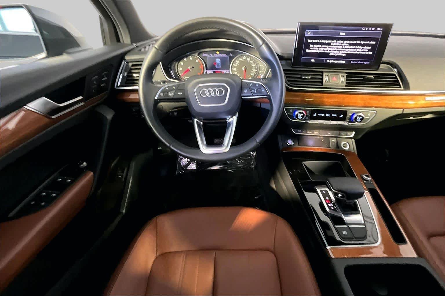 Used 2022 Daytona Gray Pearl Effect Audi S line Premium image 6