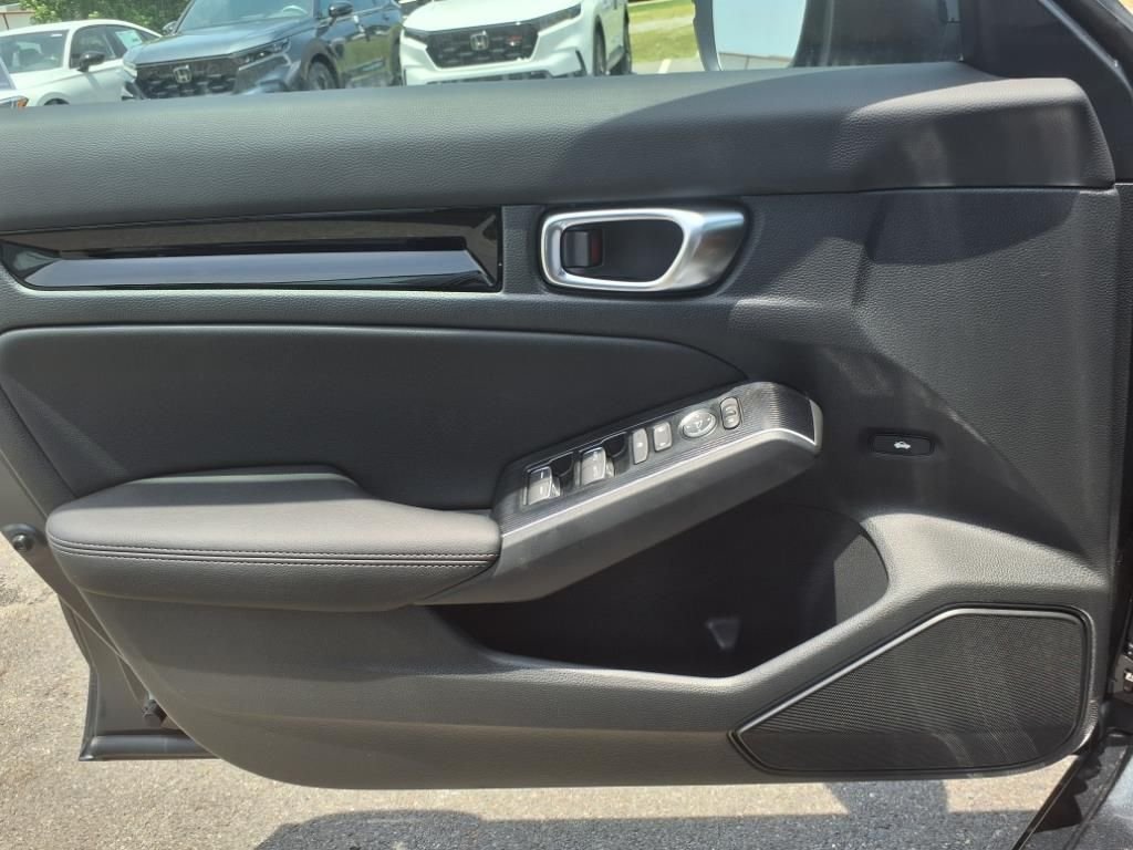 2025 Honda Civic Sport Touring - Photo 24