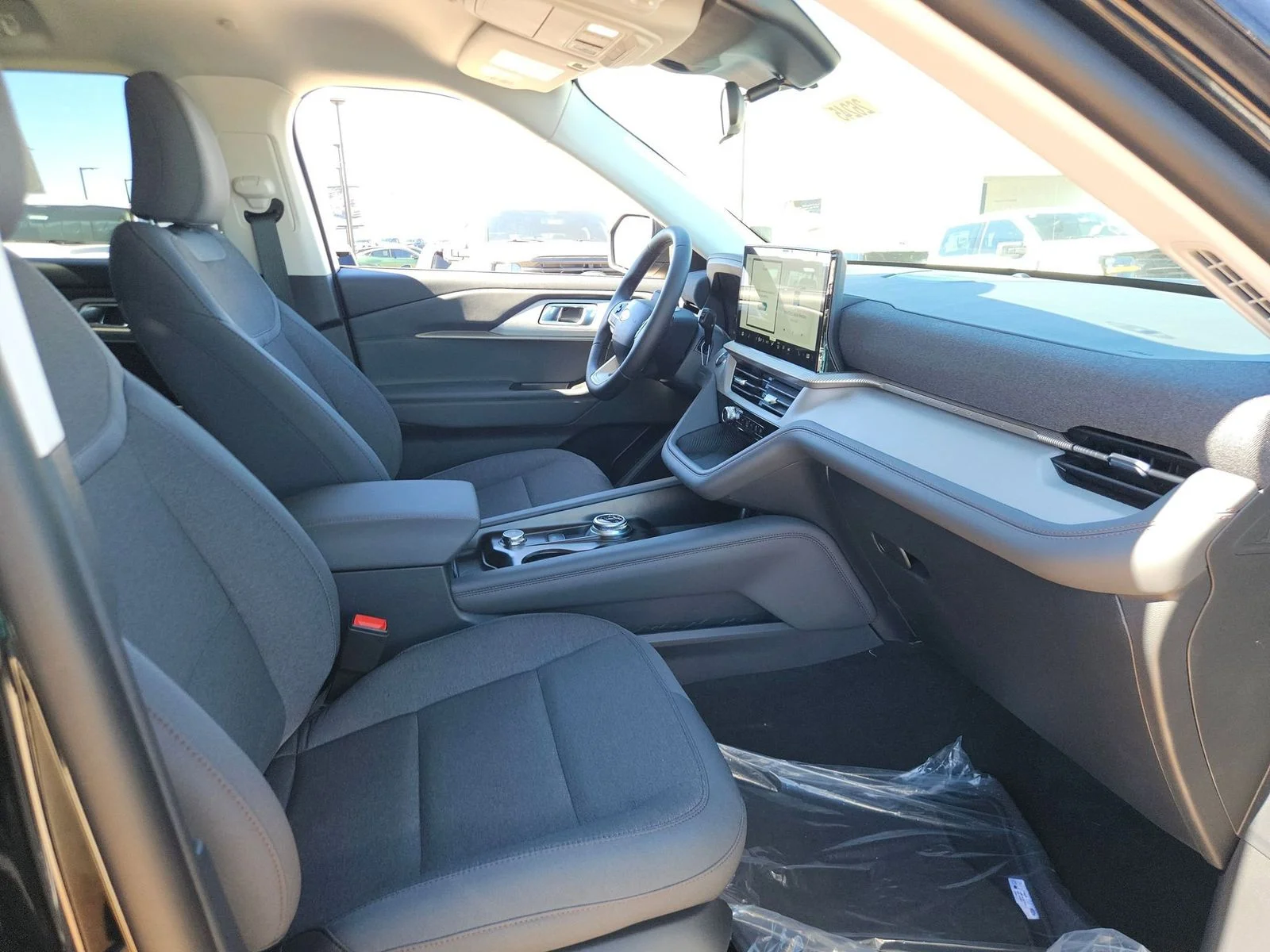 New 2026 Agate Black Metallic Ford Active image 25