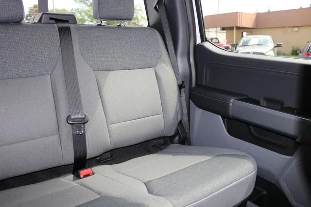 New 2026 Oxford White Ford XLT image 34