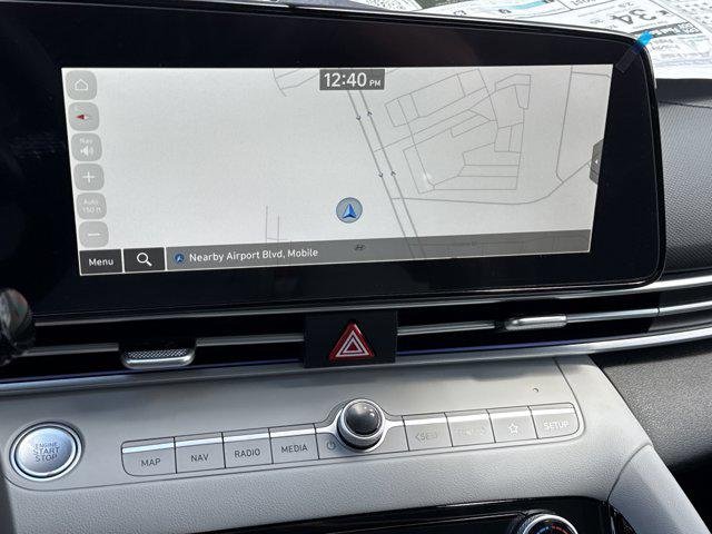 New 2026 Ecotronic Gray Hyundai Limited image 22