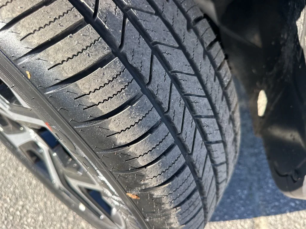 Used 2024 Silver Jeep Limited image 30