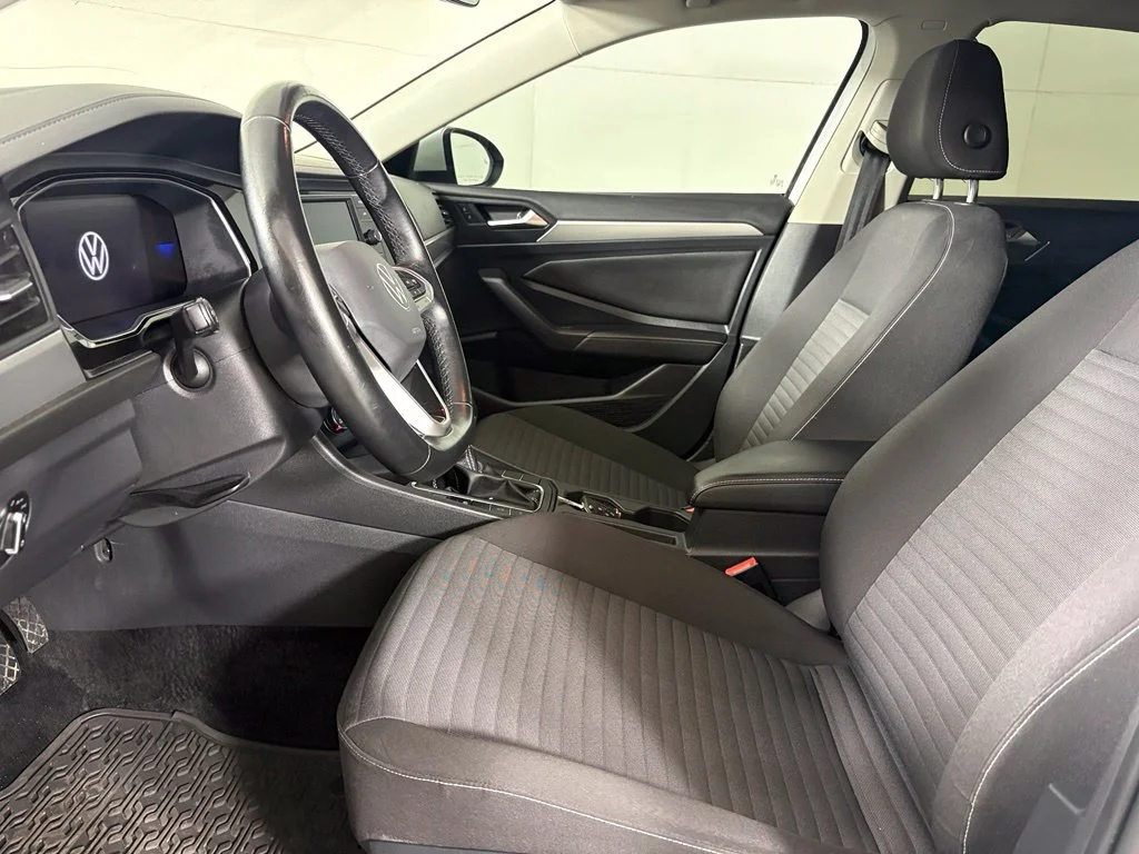 Used 2022  Volkswagen 1.5T S image 21