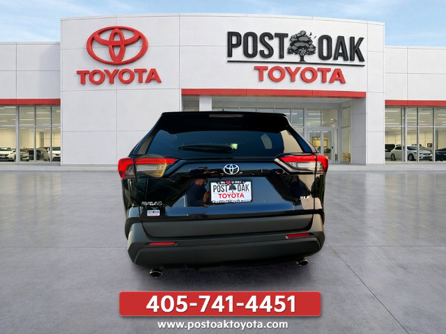 Used 2025 Blue Toyota XLE image 7