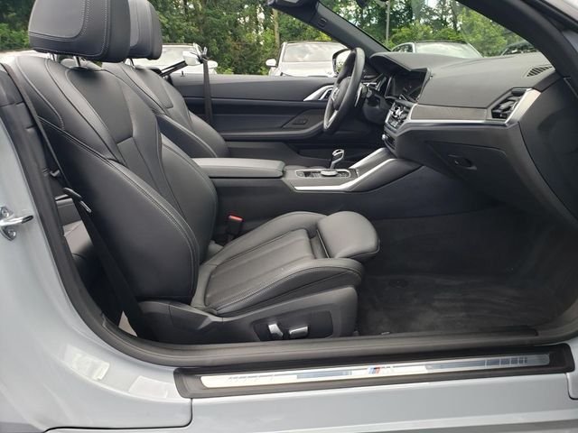 Used 2023 Gray Metallic BMW M440i xDrive image 14