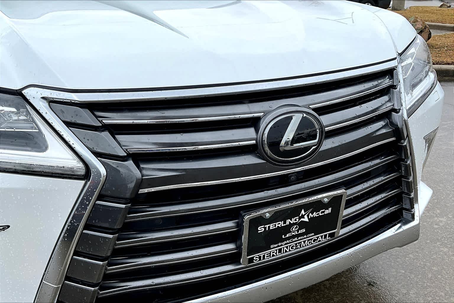 Used 2020 Eminent White Pearl Lexus  image 30