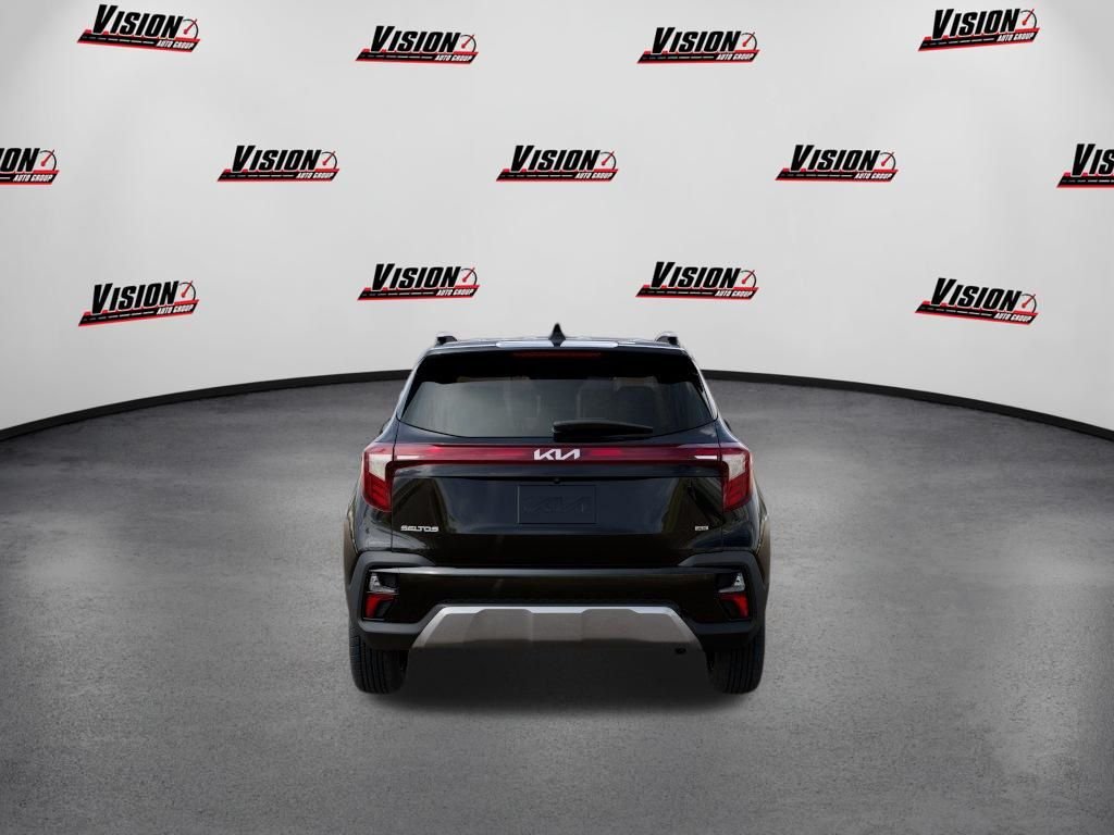 New 2026 Fusion Black Kia S image 5