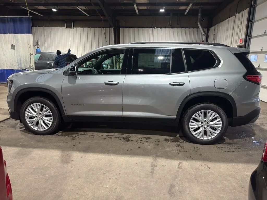 2026 GMC Acadia Elevation AWD's photo