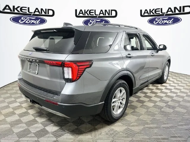 New 2026 Gray Ford Active image 3