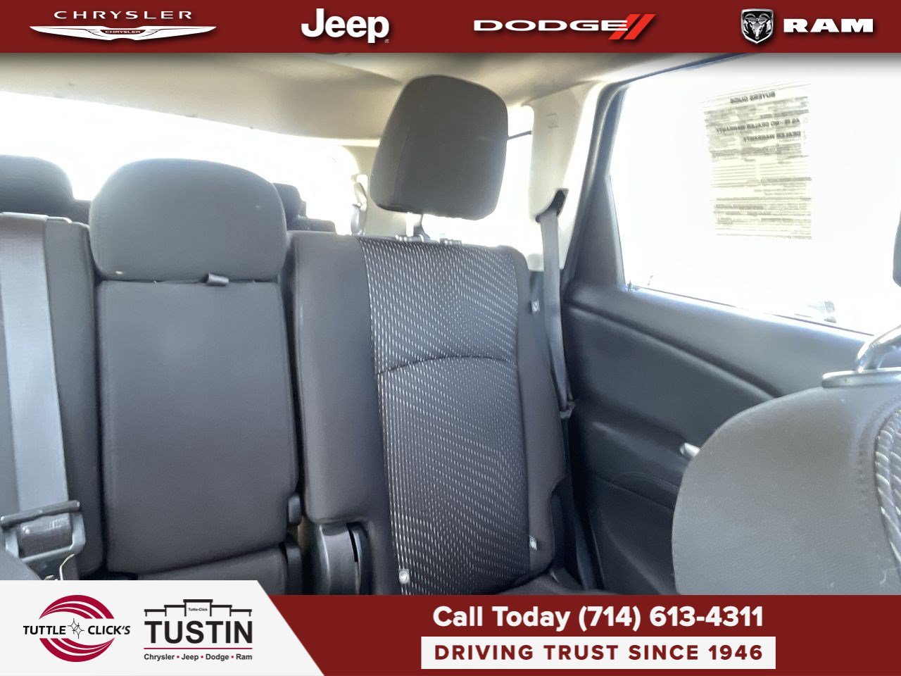 Used 2019 White Noise Tri-Coat Dodge SE image 9
