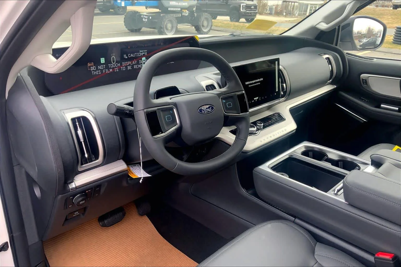 New 2026 Star White Metallic Tri-Coat Ford Active image 9