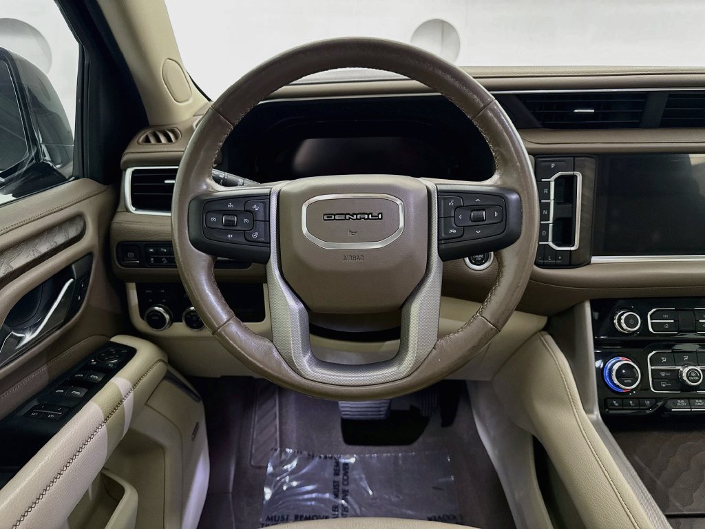 Used 2022 Black GMC Denali image 22