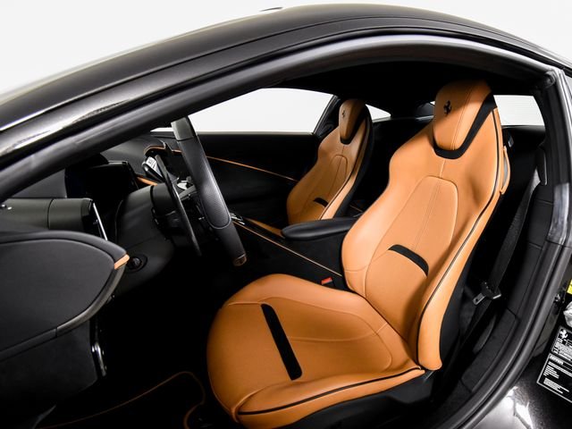 Used 2021 Black Ferrari Base image 4