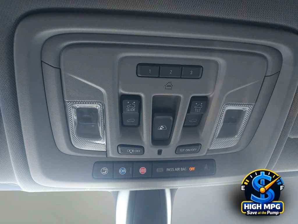 Used 2021 Blue Chevrolet LT Trail Boss image 12