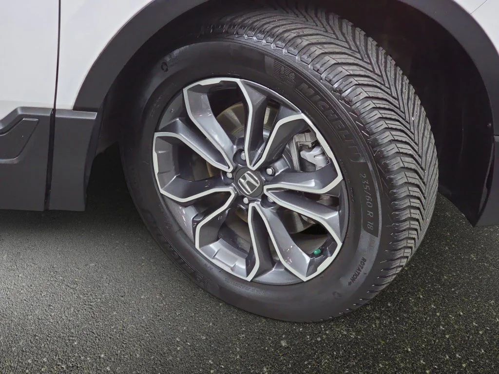 Used 2022  Honda EX-L image 32