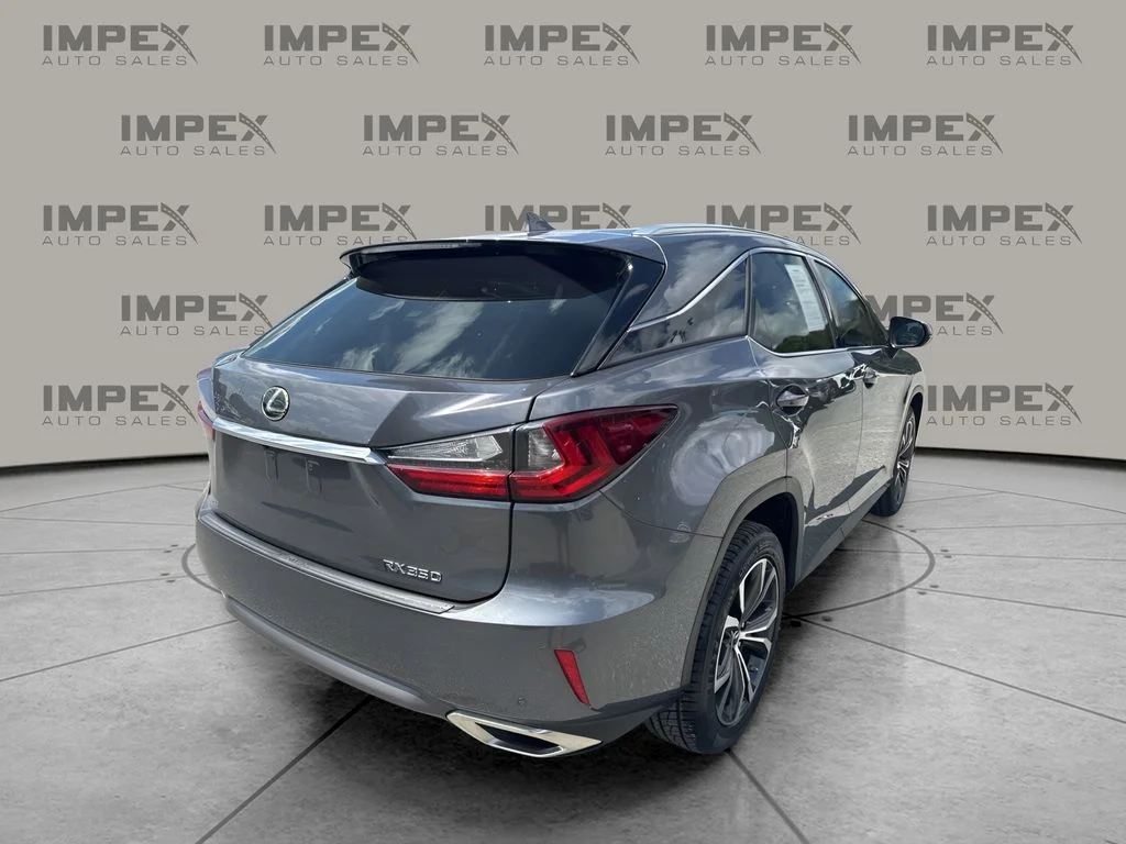 Used 2018 Gray Lexus 350 image 5