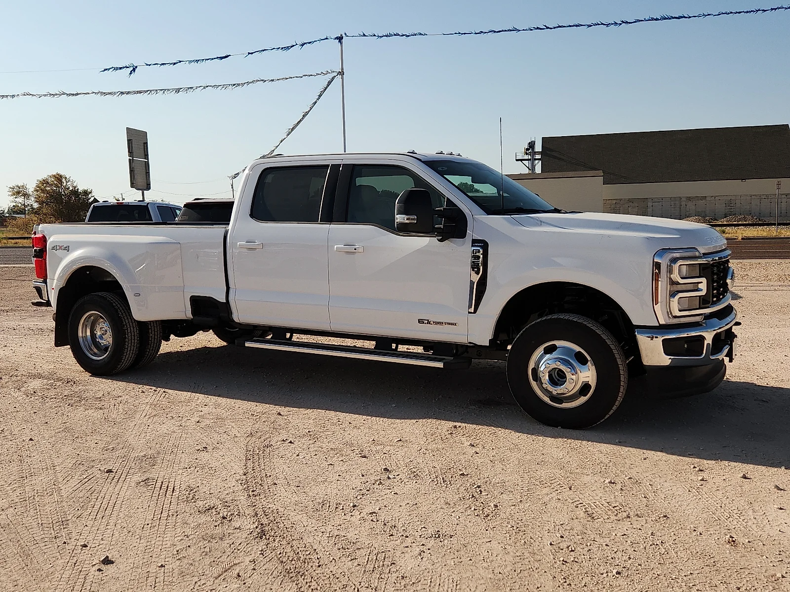 New 2026 Oxford White Ford Lariat image 8