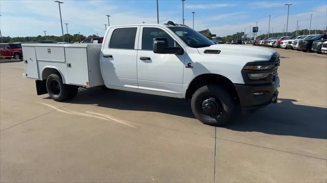 New 2026 Bright White Clear-Coat Exterior Paint RAM Tradesman image 3