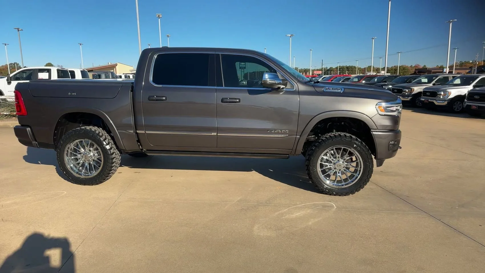 New 2026 Granite Crystal Metallic Clearcoat Ram Limited image 9