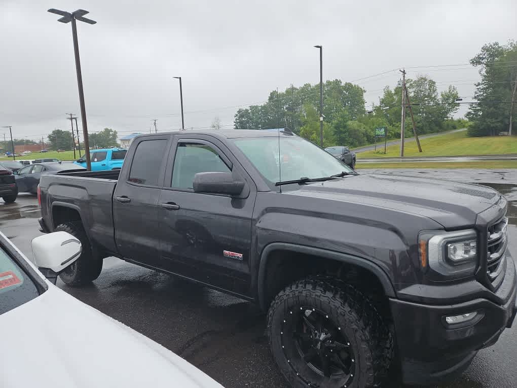 Used 2016 Gray GMC SLE image 2