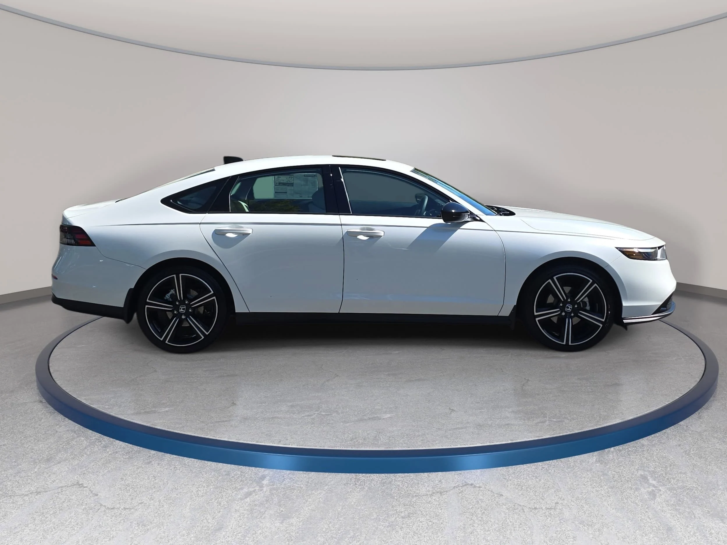 New 2026 Platinum White Pearl Honda SE image 4