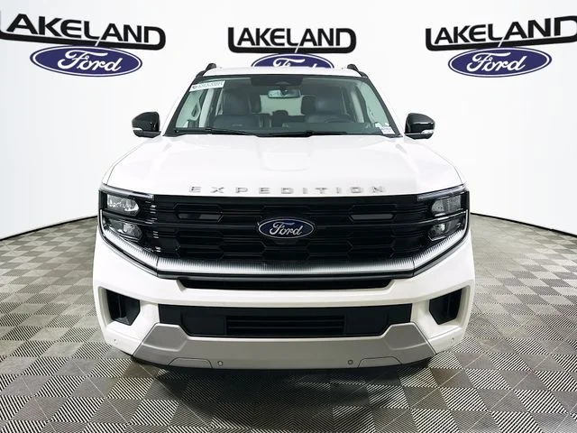 New 2026 Ford Expedition Platinum