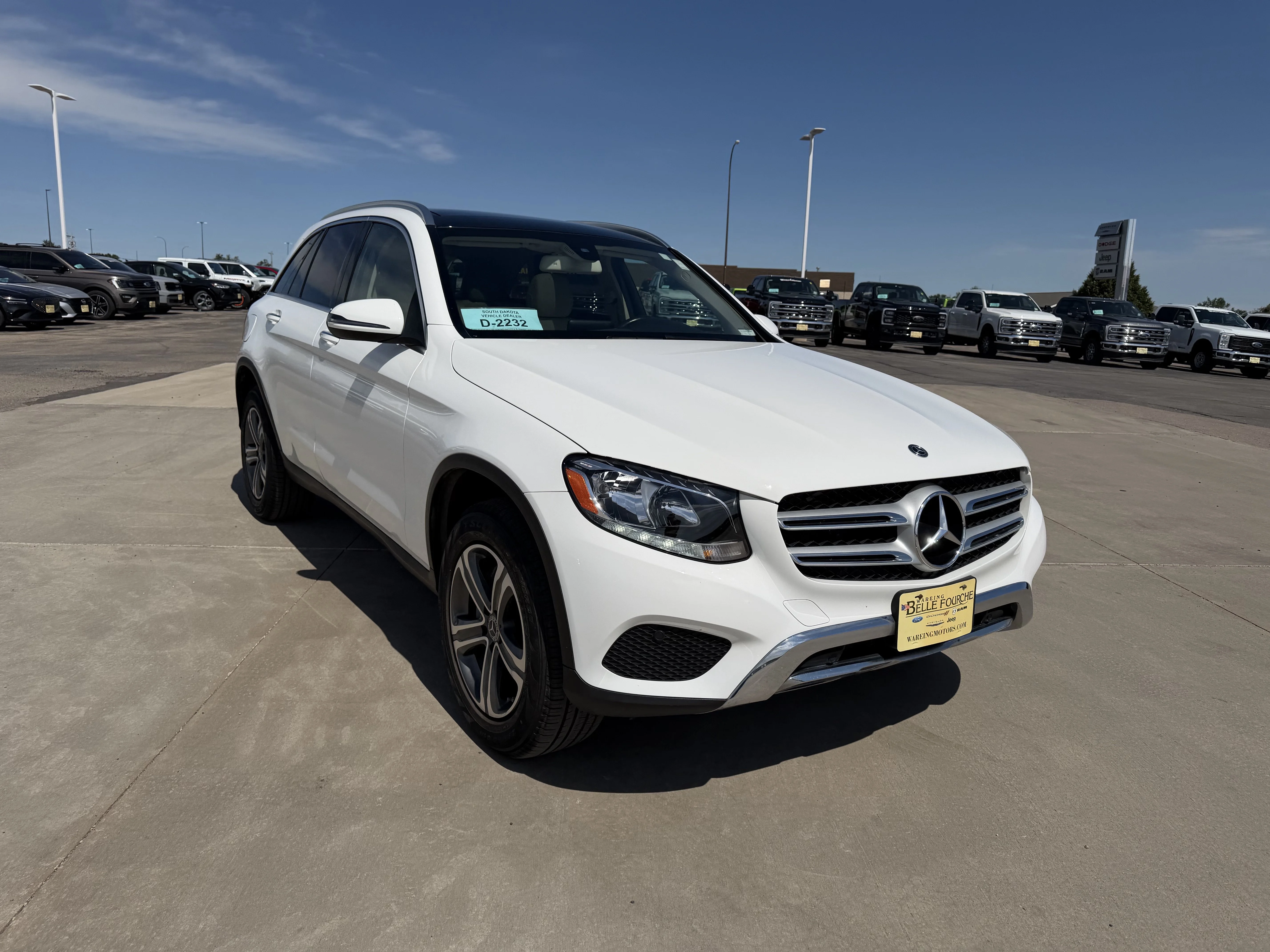 Used 2019 White Mercedes-Benz GLC 300 image 3