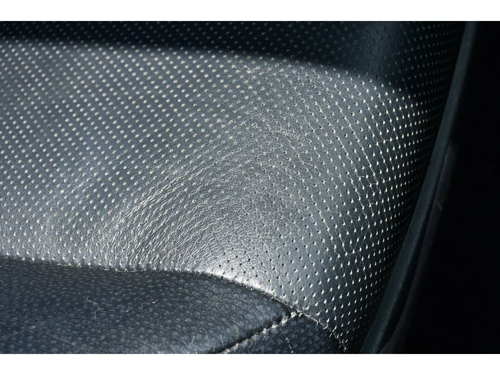 Used 2019 Silver Lining Metallic Lexus Premium image 31