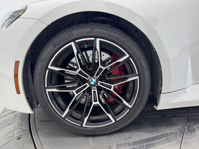 Used 2024 Alpine White BMW Base image 10