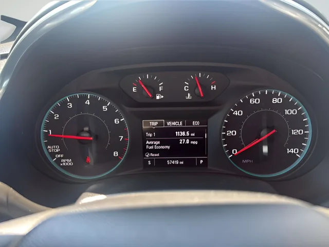 Used 2020 Gray Chevrolet LT image 19