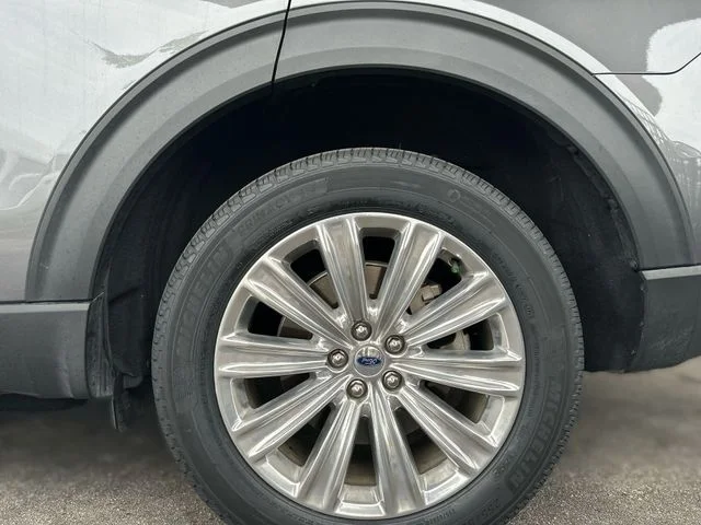 Used 2021 Gray Ford Limited image 10