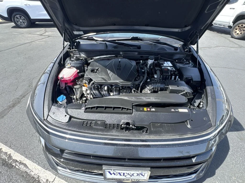 Used 2025 Gray Hyundai SEL image 29