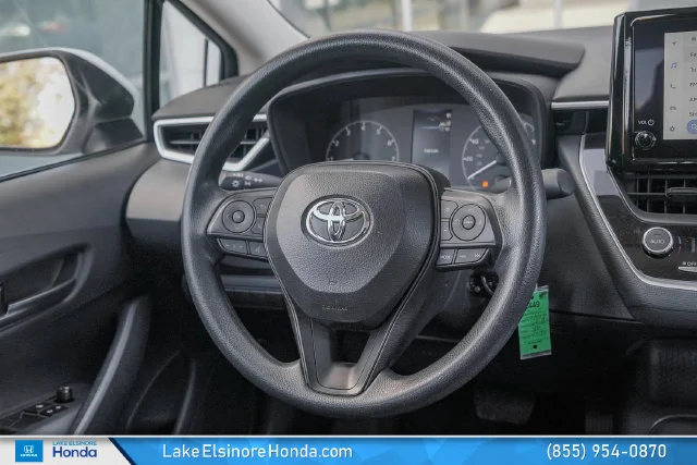 Used 2025 Ice Toyota LE image 21