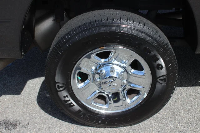 Used 2018 Gray Ram Tradesman image 32