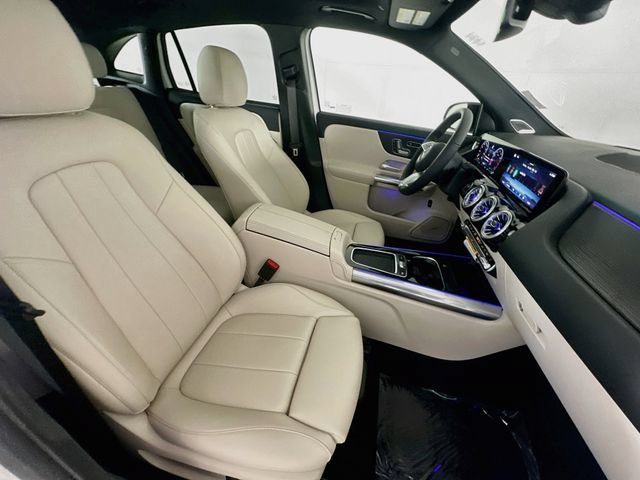 New 2026 Polar White Mercedes-Benz GLA 250 image 59