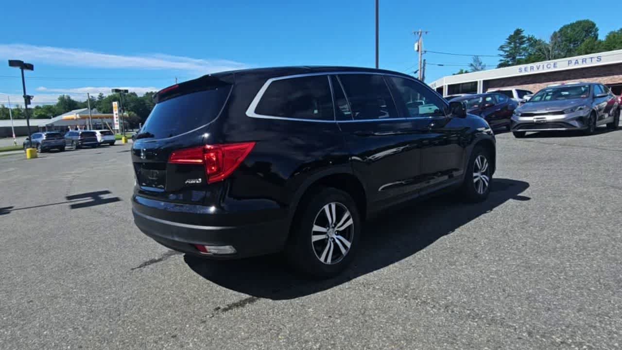 Used 2016 Black Honda EX-L image 9