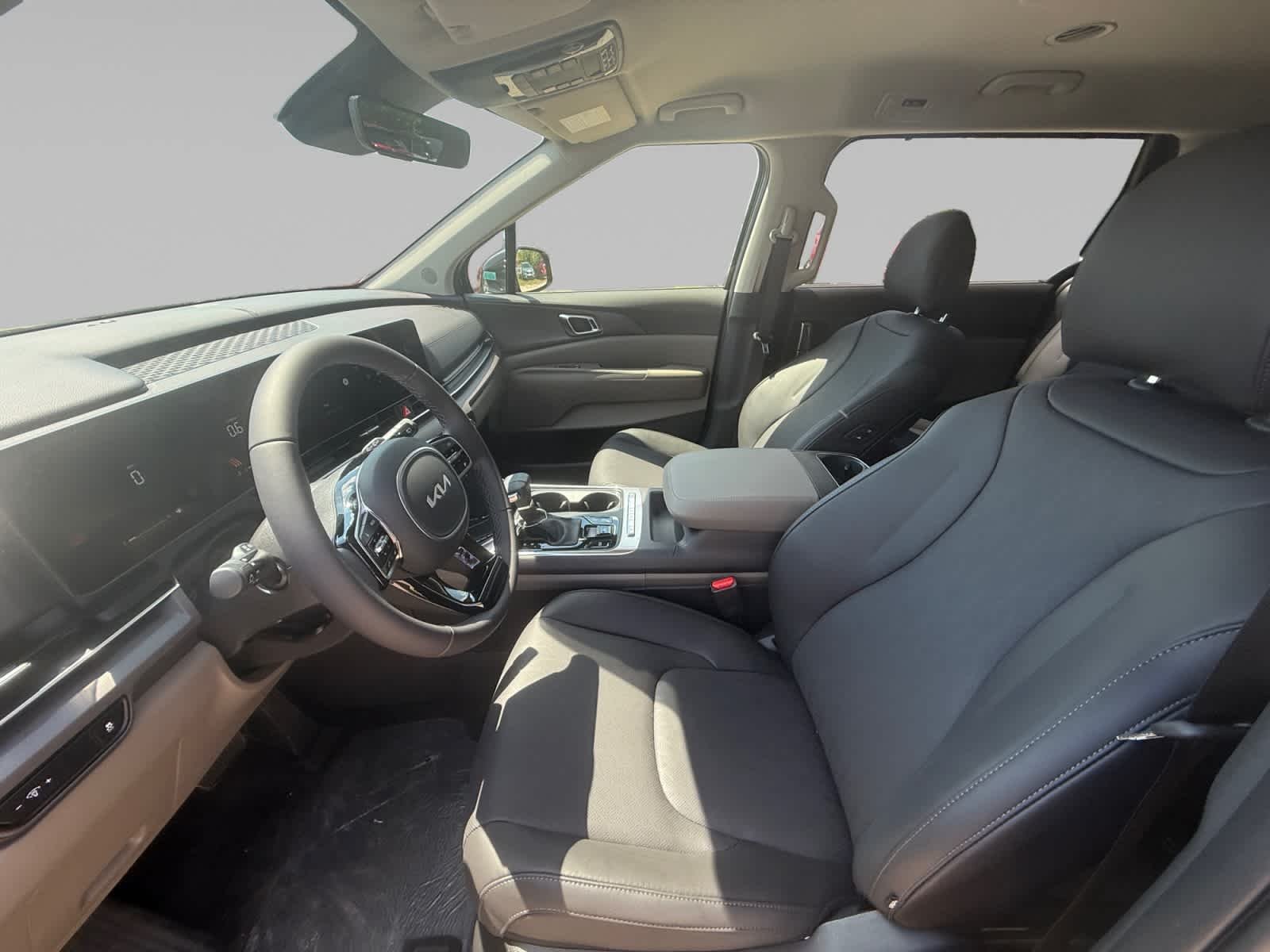 New 2026 Aurora Black Pearl Kia EX image 11