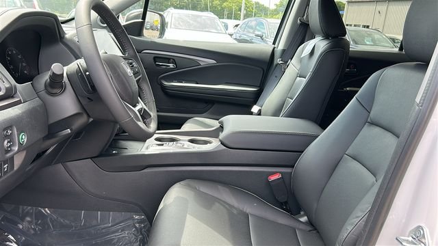 New 2026 Platinum White Pearl Honda RTL image 10