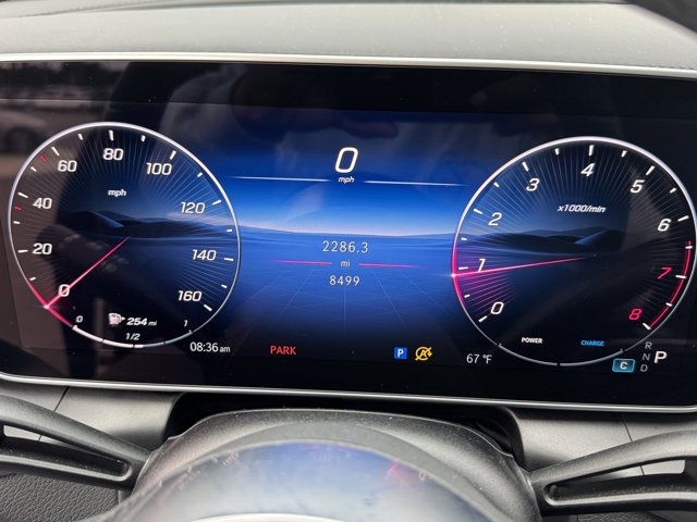 Used 2025 Black Mercedes-Benz GLC 300 image 25