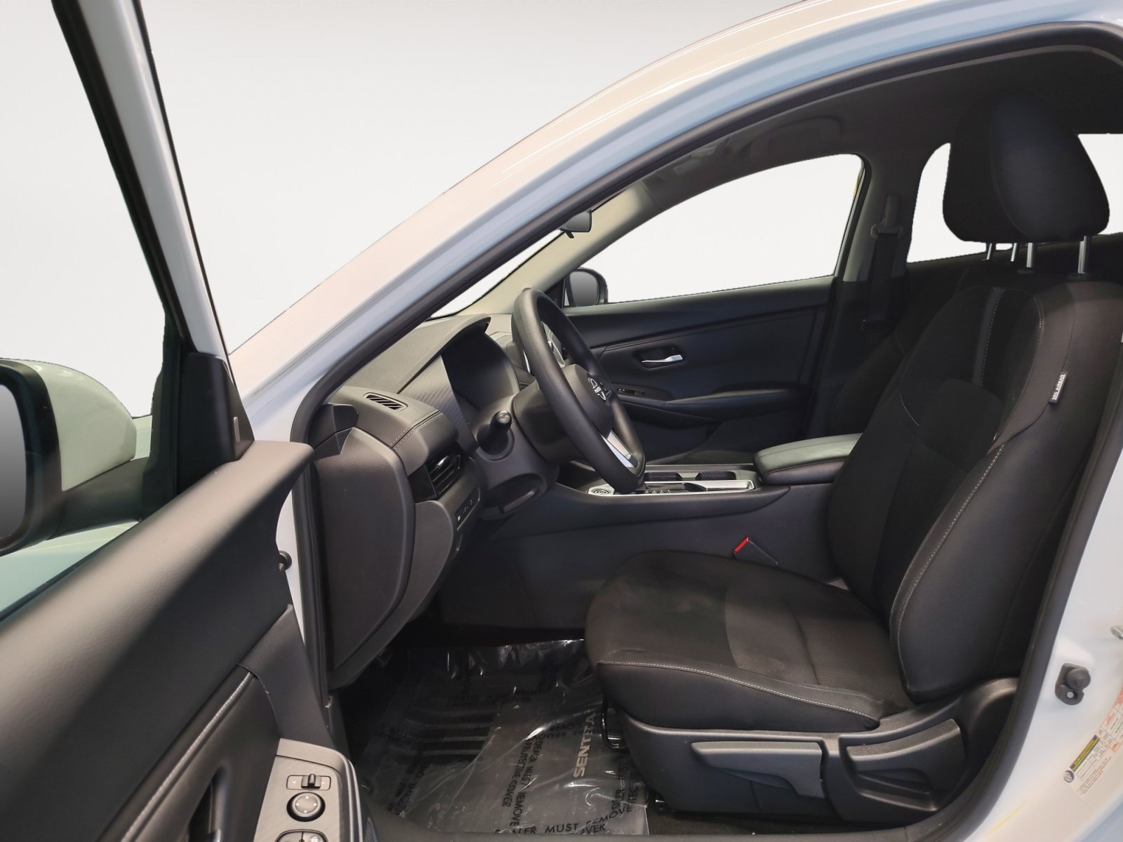 Used 2024 Aspen White Tricoat Nissan SV image 20