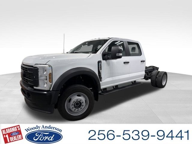 2025 Ford F-550 Super Duty Chassis Cab