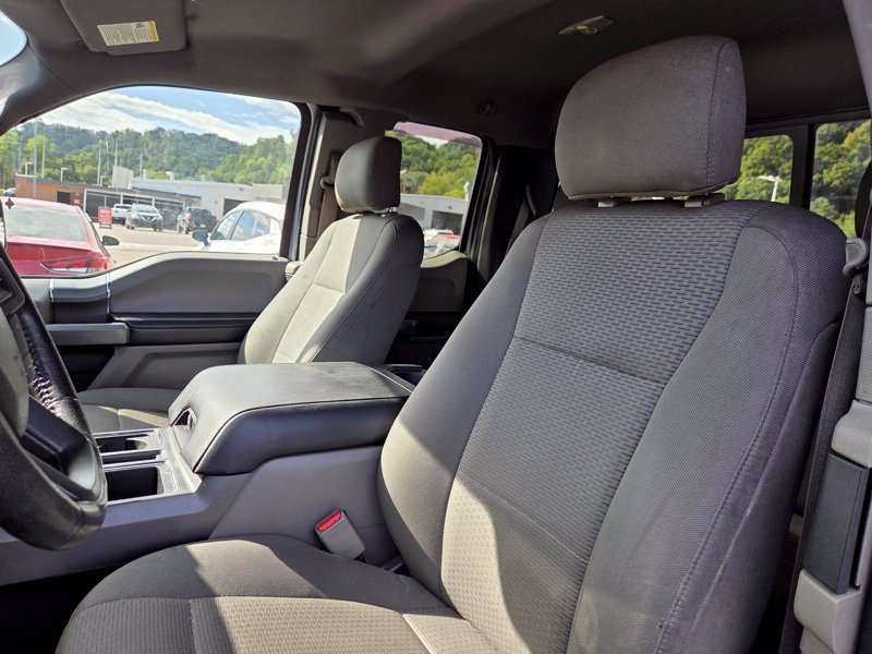 Used 2016 Silver Ford XLT image 10