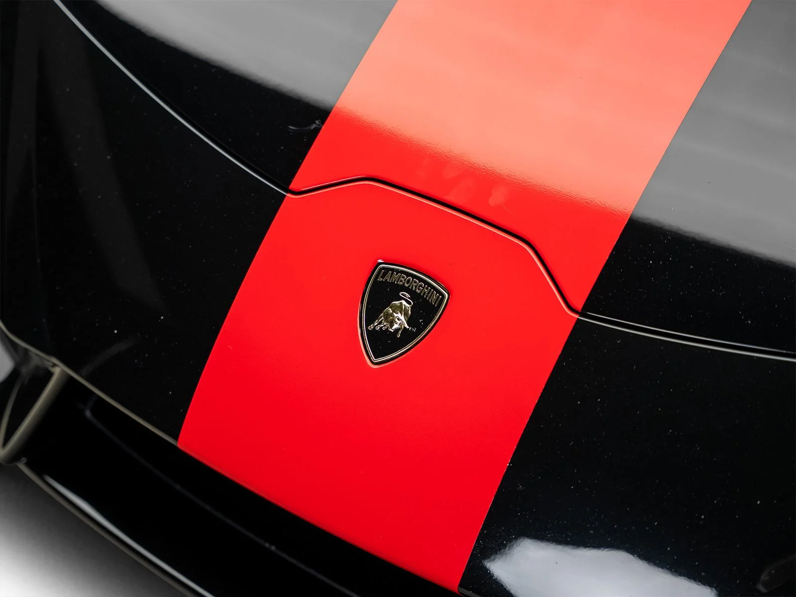 Used 2017 Black Lamborghini  image 11