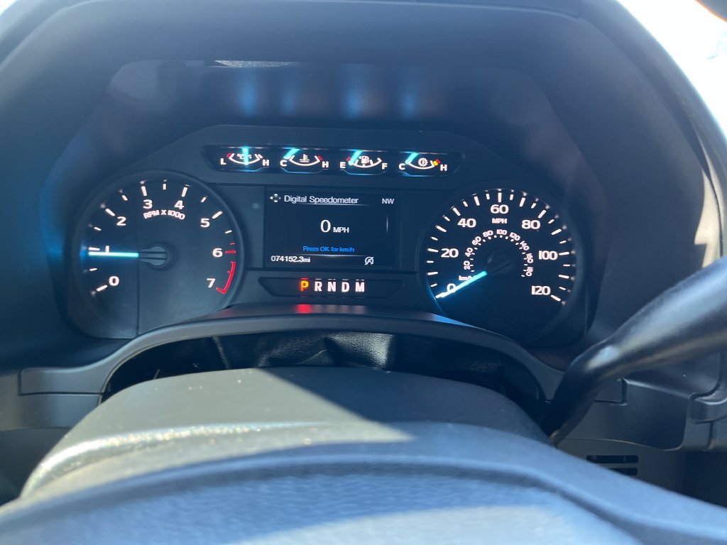 Used 2020 Red Ford XL image 16